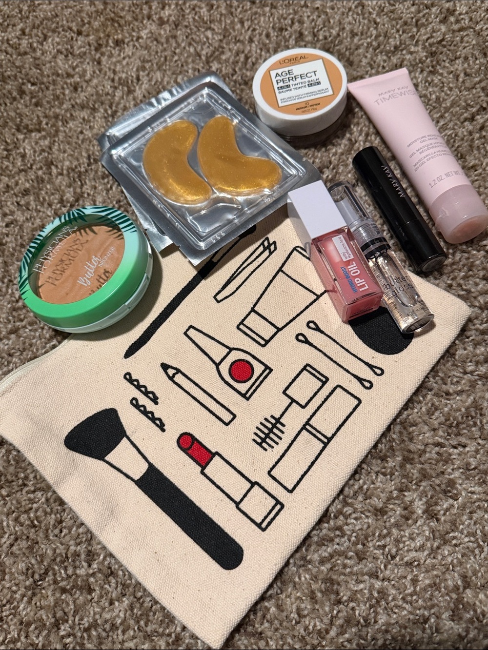 Beauty Bundle - face and lip products w/cute zippered case!
